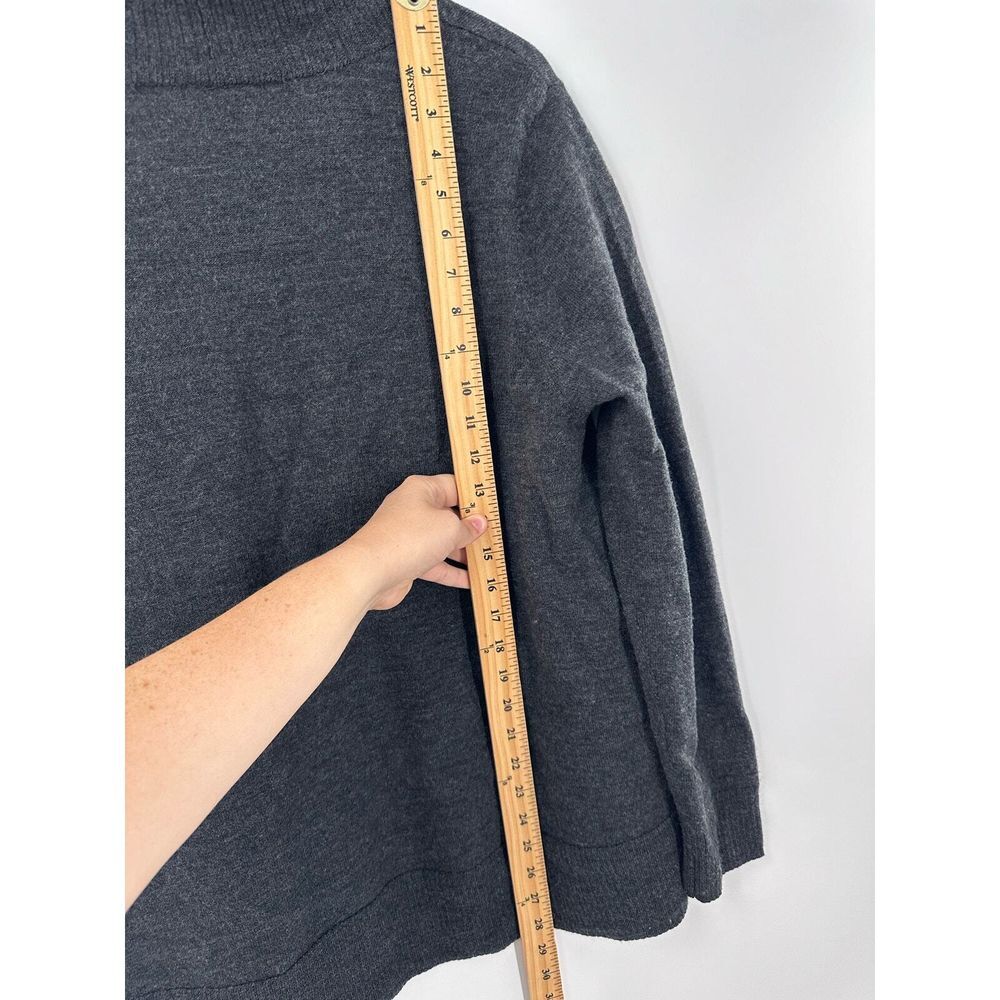 Chico's Cardigan Large Wool Gray Charcoal Hook Eye Closure Size 2 - Picture 2 of 9